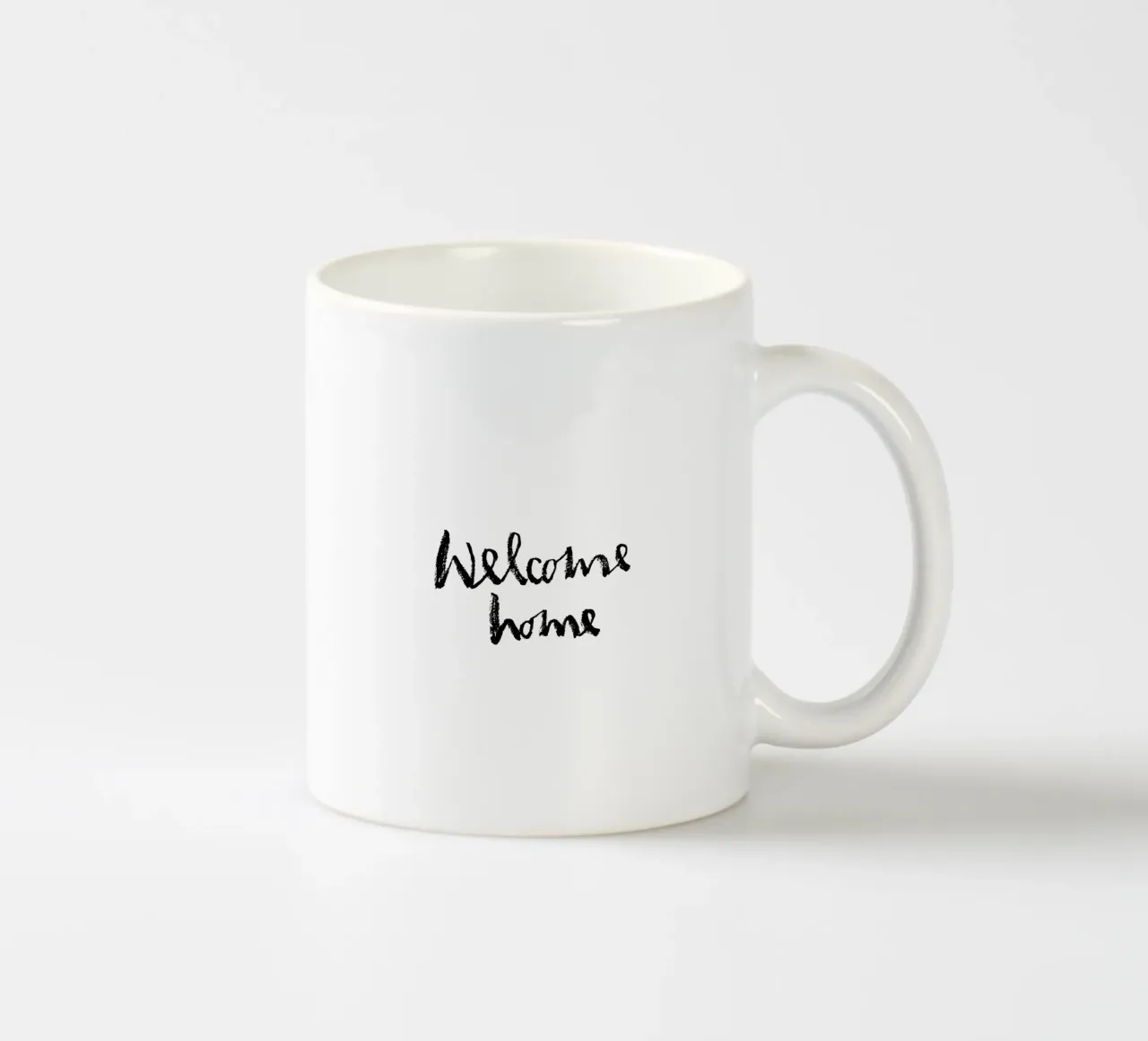 Welcome home tazza in ceramica da Brushmeetspaper