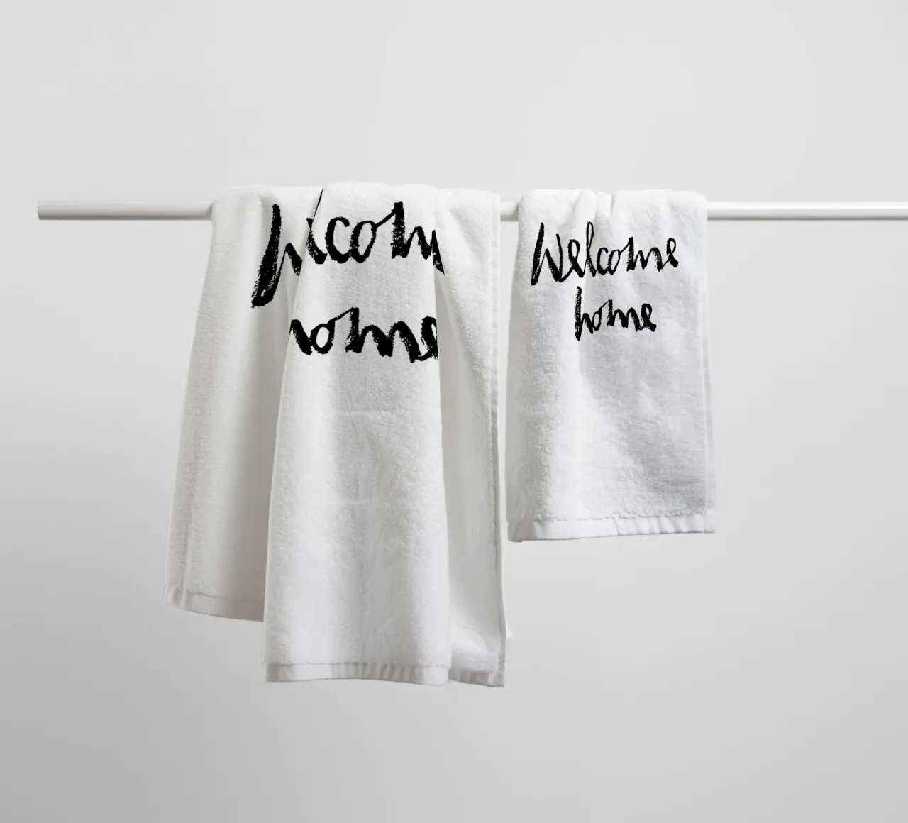 Welcome home asciugamano da bagno da Brushmeetspaper