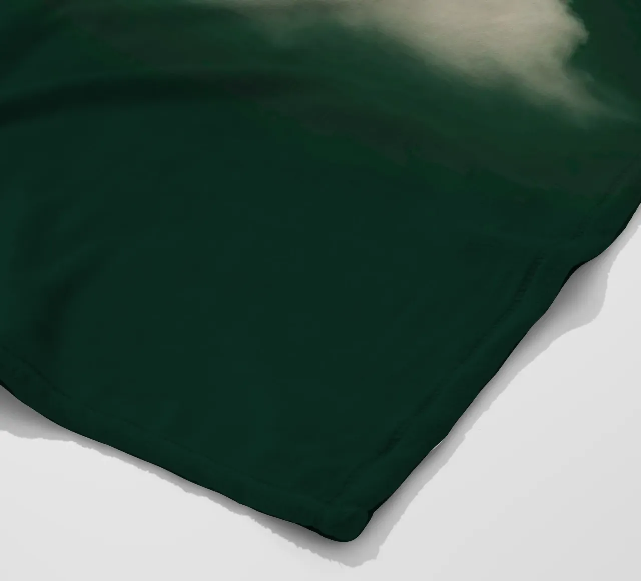 Clouds on a green background coperta in pile da Ramcdc