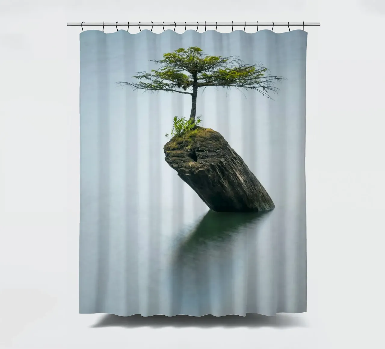 single tree on rock tenda da doccia da morgal