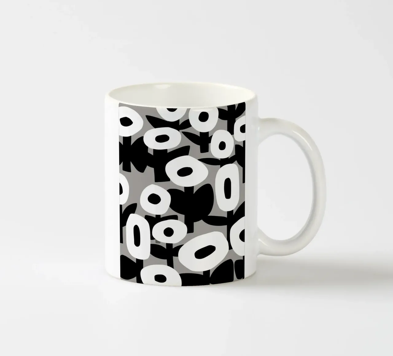 Floreale in bianco e nero 02 tazza in ceramica da Little Dean