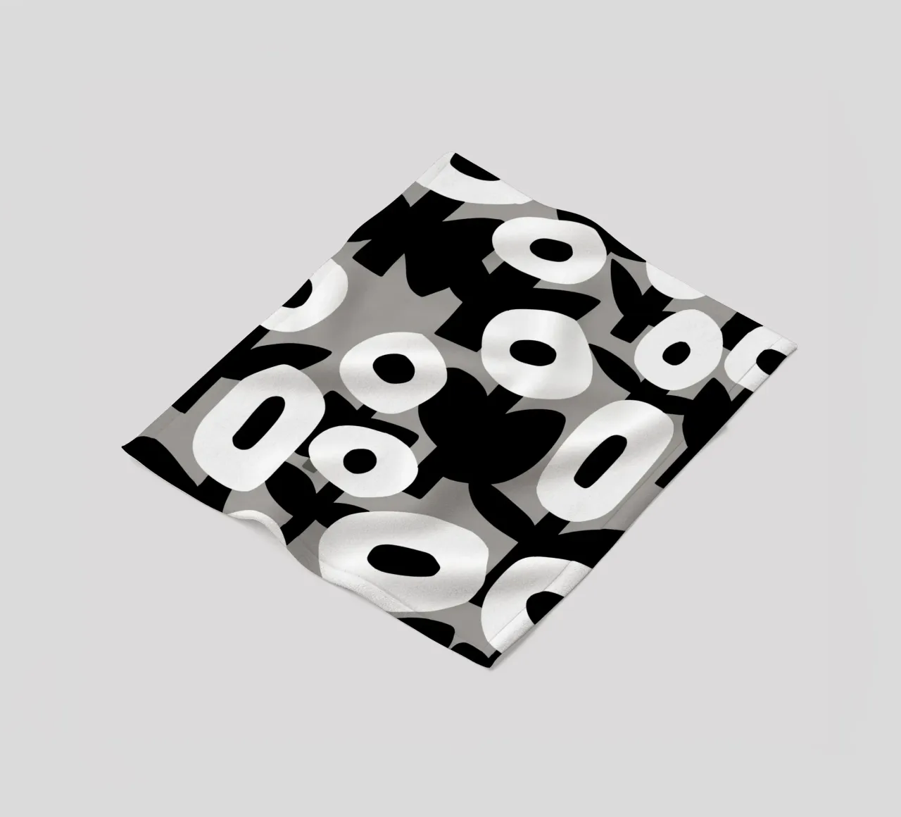 Floreale in bianco e nero 02 coperta in pile da Little Dean