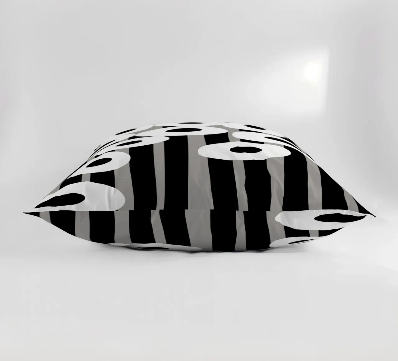 Bianco e nero floreale 04 cuscino da Little Dean