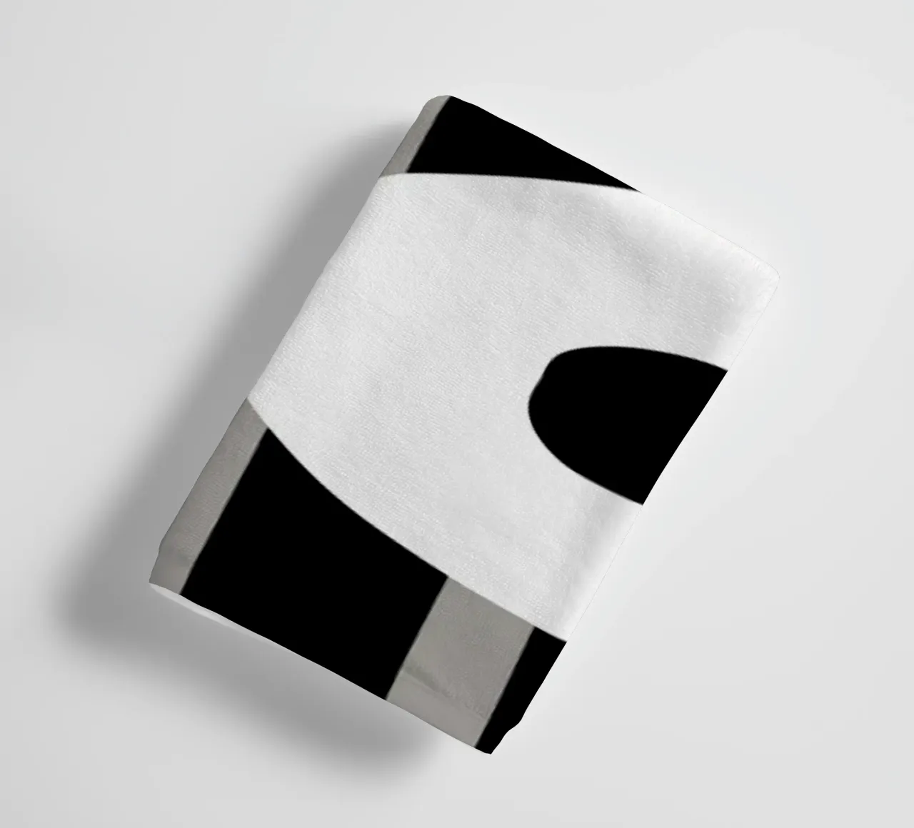 Bianco e nero floreale 04 asciugamano da bagno da Little Dean