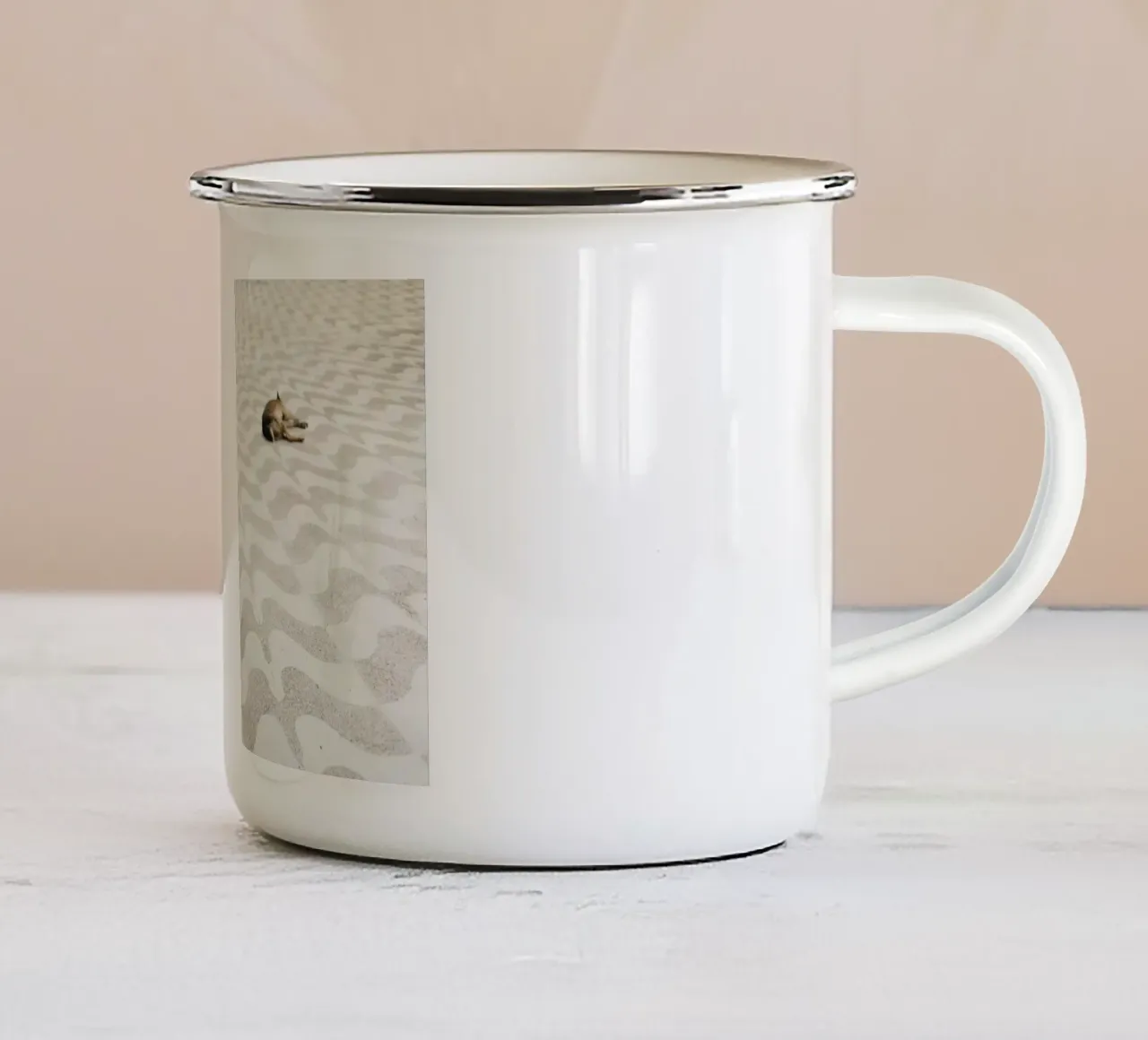 Cani a Asilah (Marocco) tazza in smalto da Simon Koy