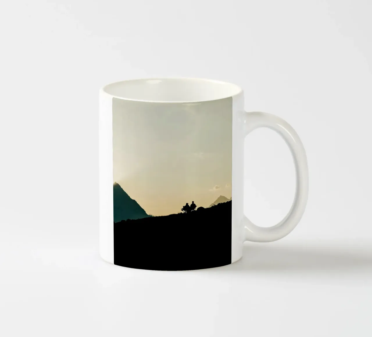 Bambini in montagna tazza in ceramica da lesuki
