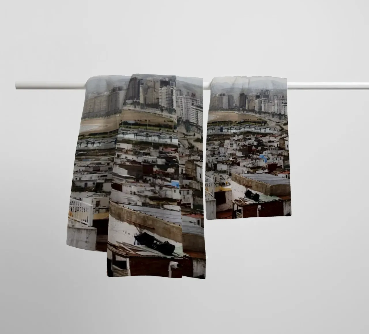Tanger vue serviette de bain de Simon Koy