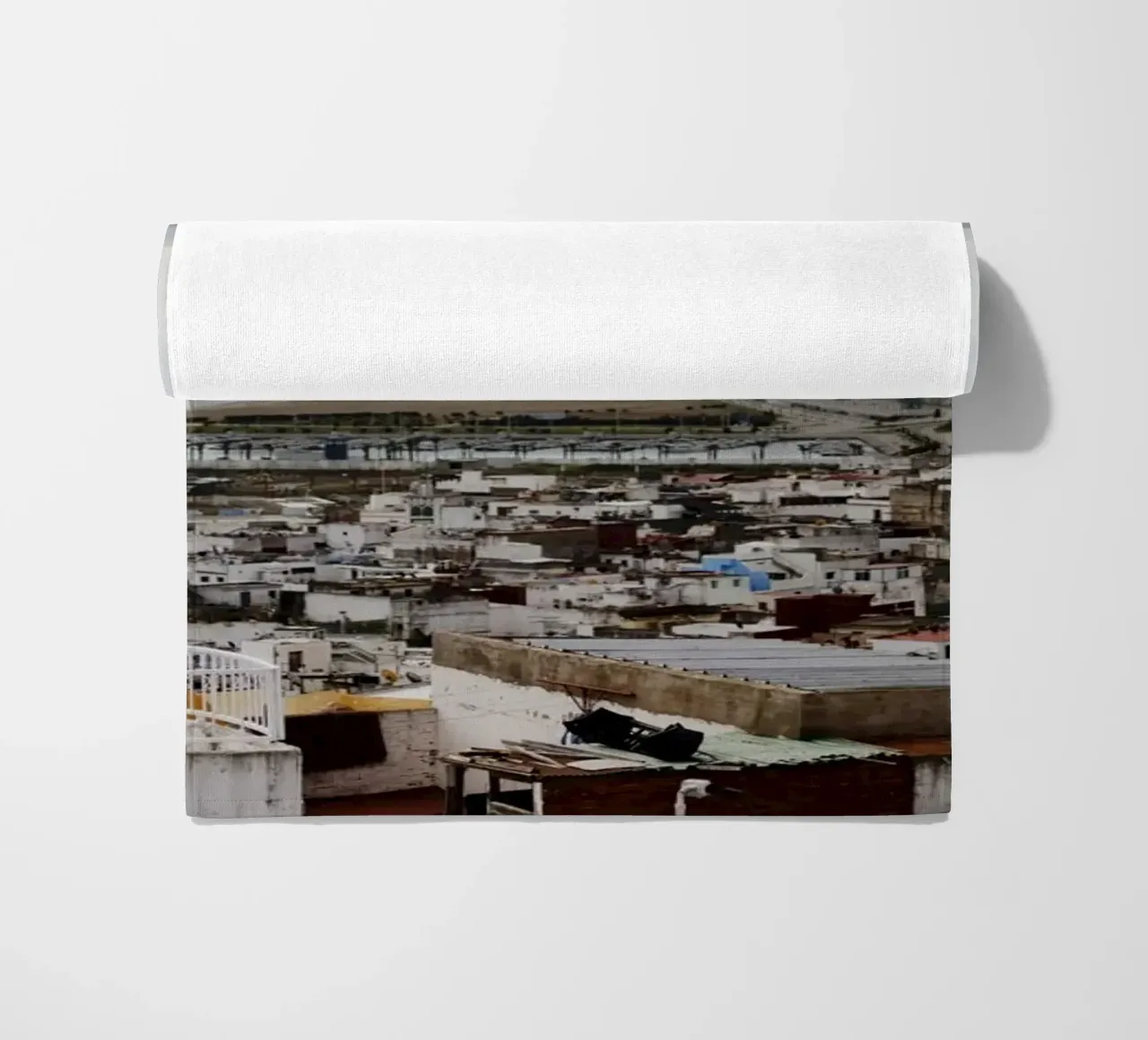 Tanger vue serviette de plage de Simon Koy