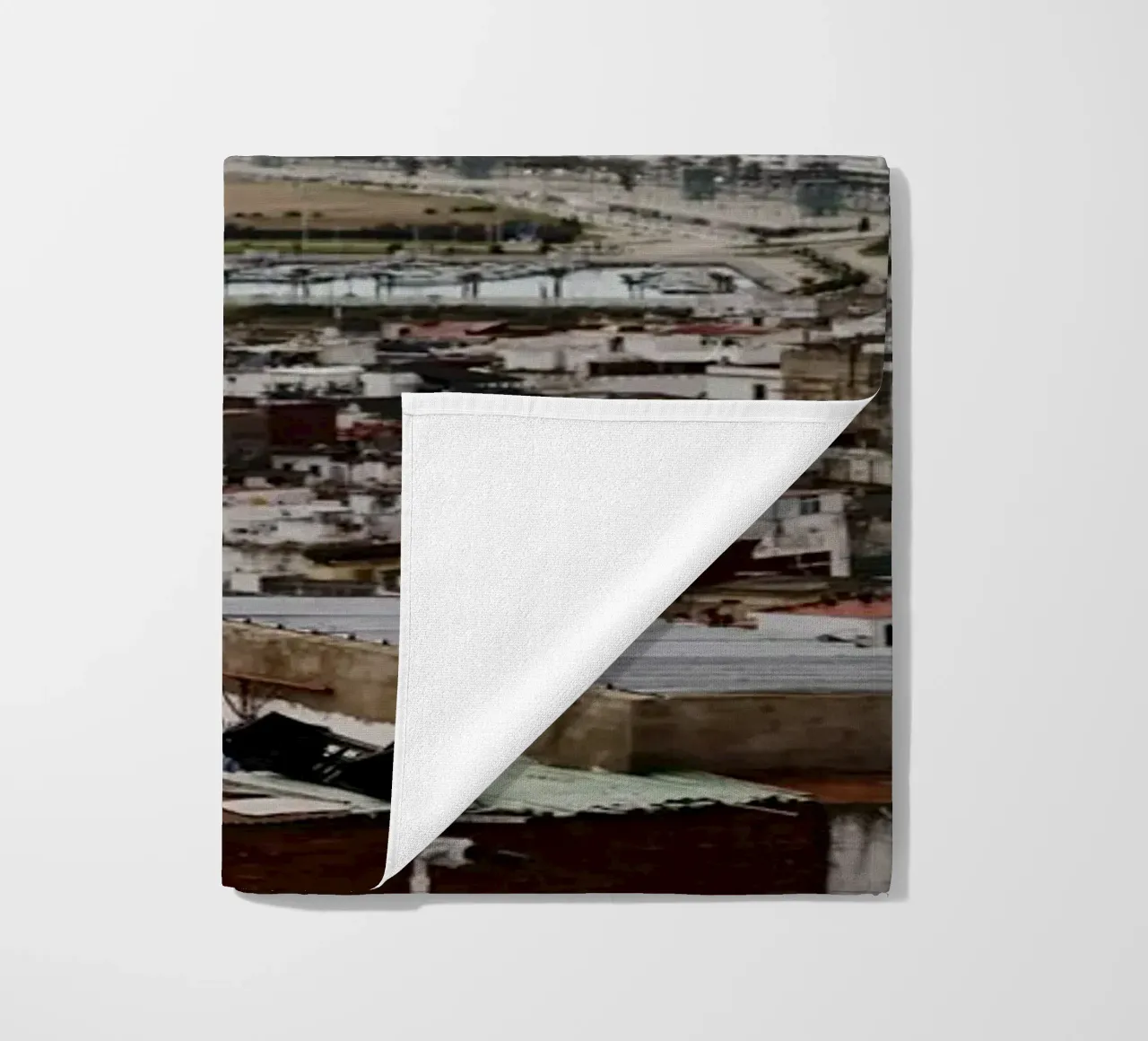 Tanger vue serviette de plage de Simon Koy