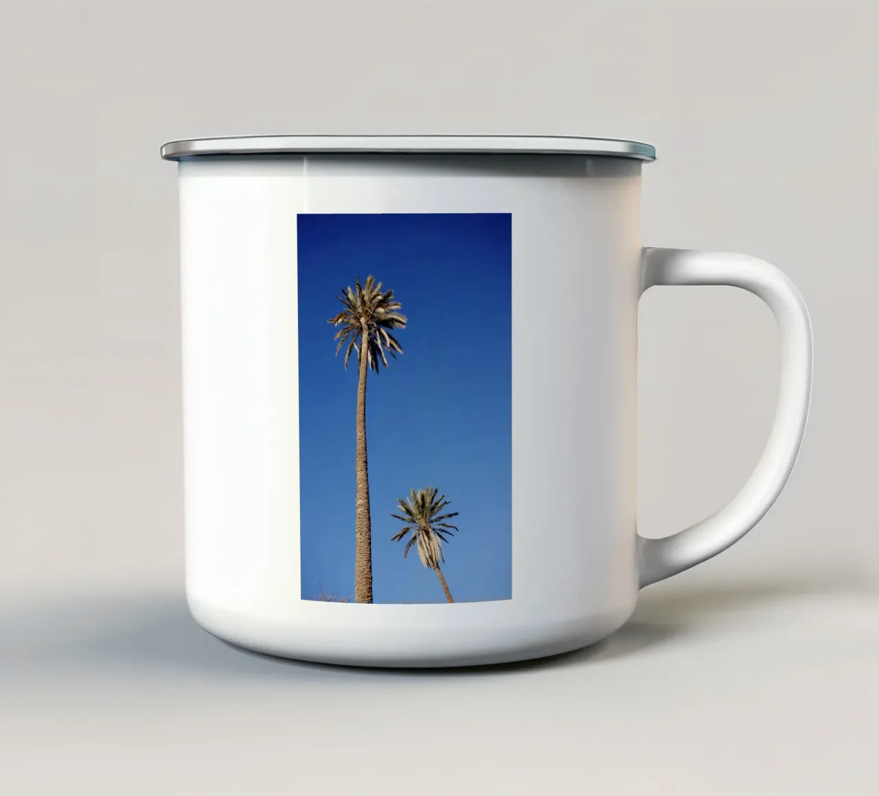 Palme in Marocco tazza in smalto da Simon Koy