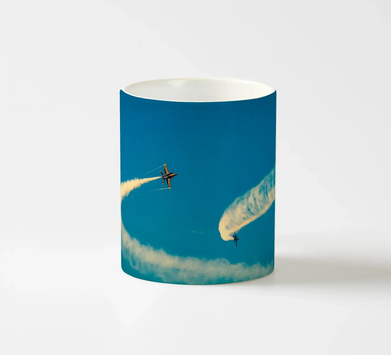 curve plane smoke tazza in ceramica da juli