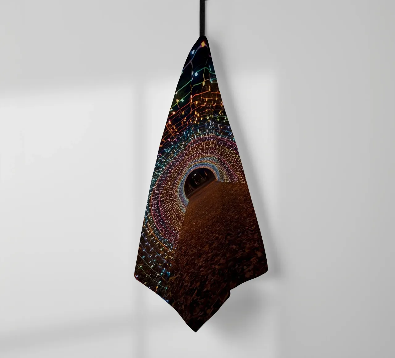 Tunnel ad arco con luci colorate e foglie cadute canovaccio da cucina da DesignDoodle