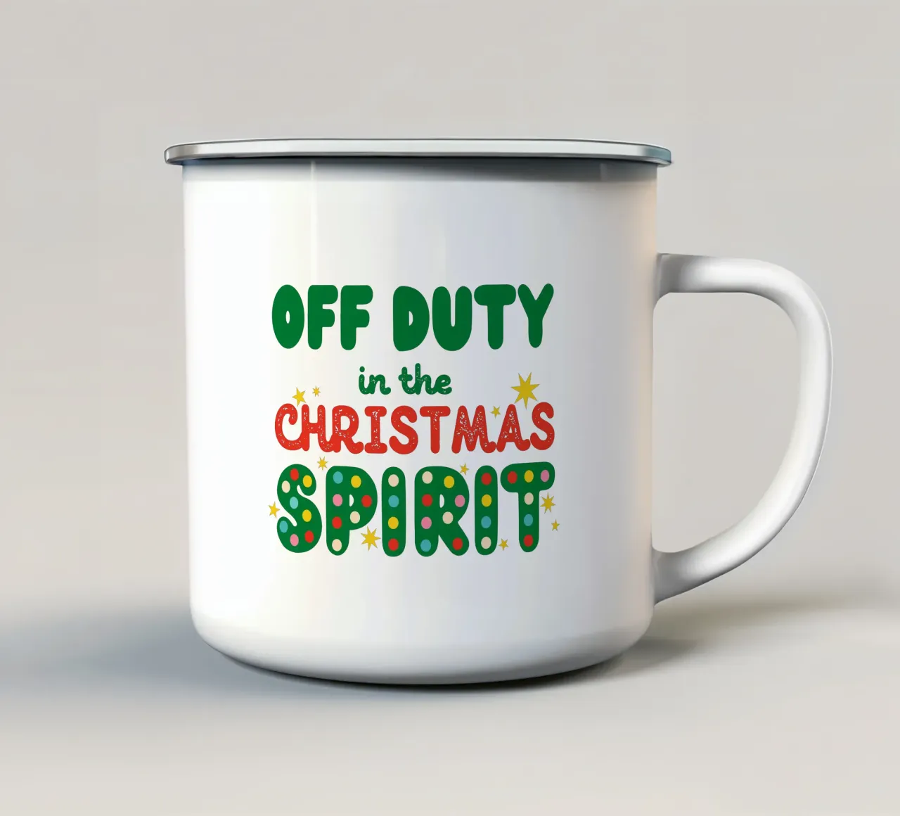 Off Duty, in the Christmas Spirit tazza in smalto da susanapaz