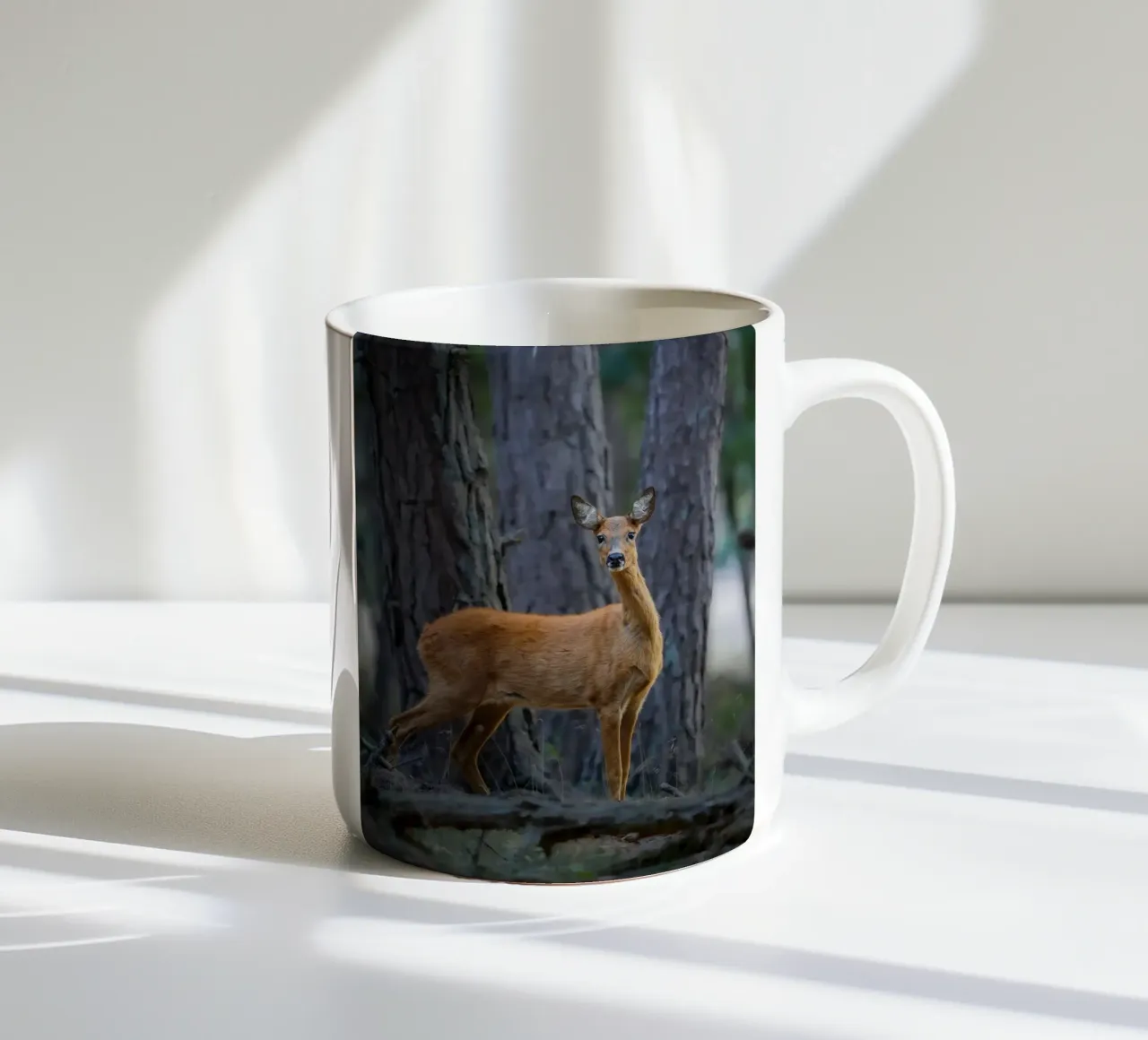 Femmina di capriolo tazza in ceramica da Tom's Wildlife