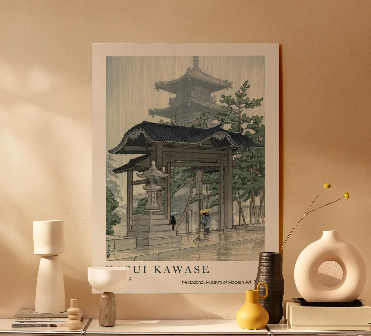 Tempio piovoso di Hasui Kawase, stampa su legno giapponese plexiglass da Bakara