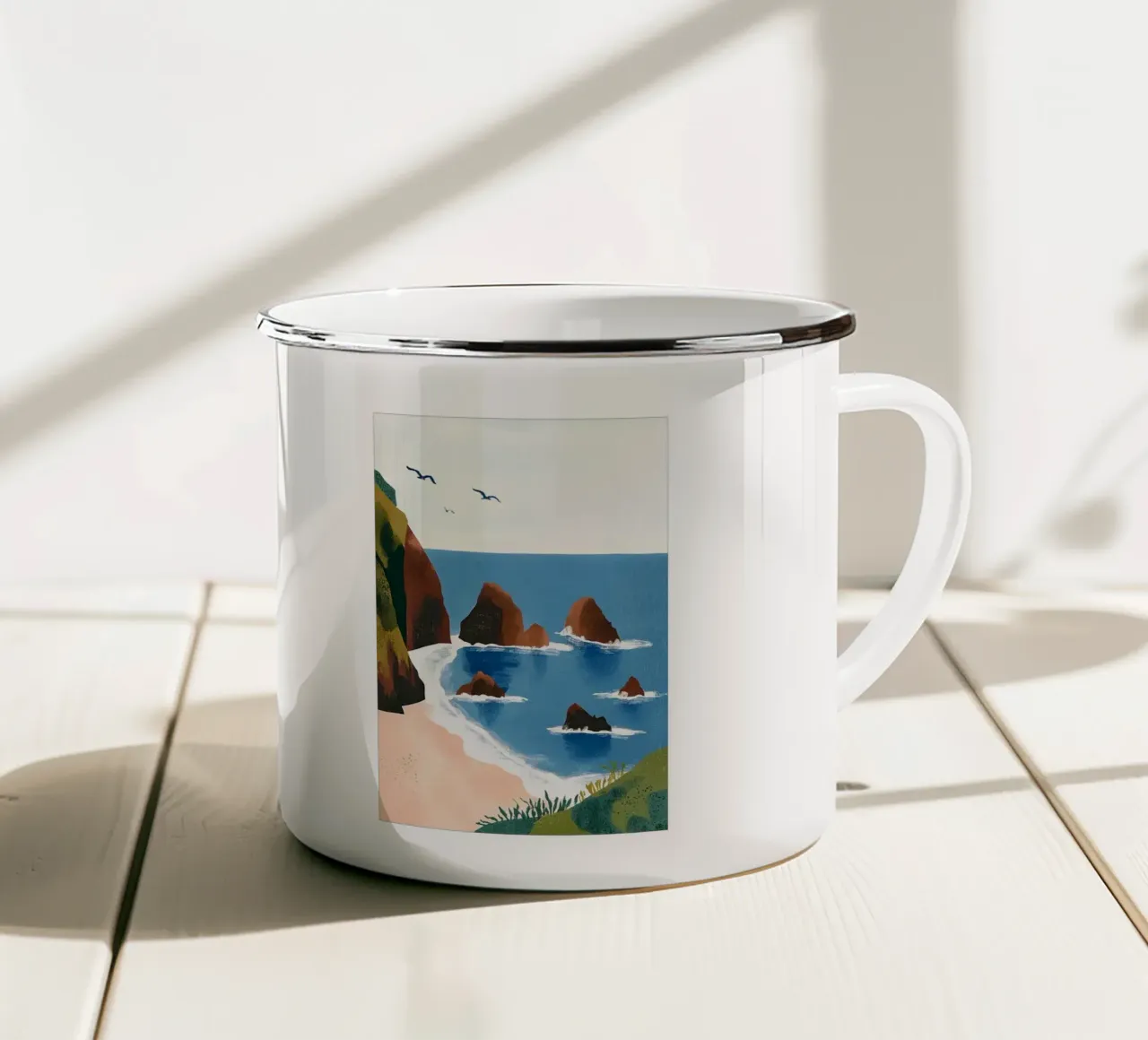 Costa della Cornovaglia II tazza in smalto da Curious Canvas