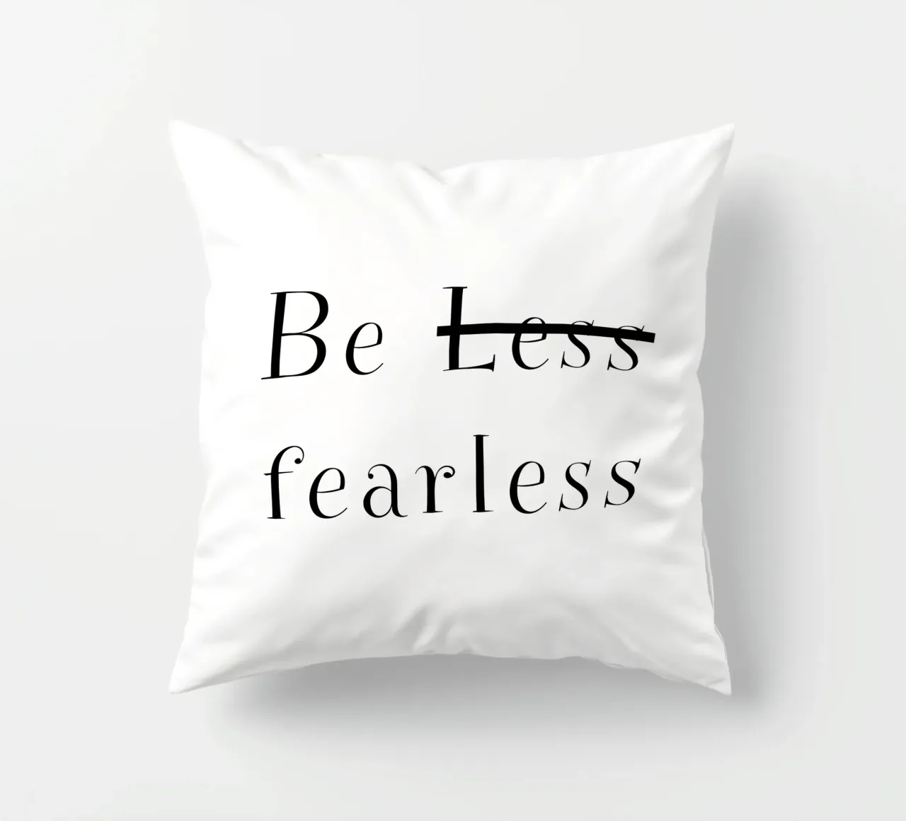 Be Fearless cuscino da PurePeachStudio