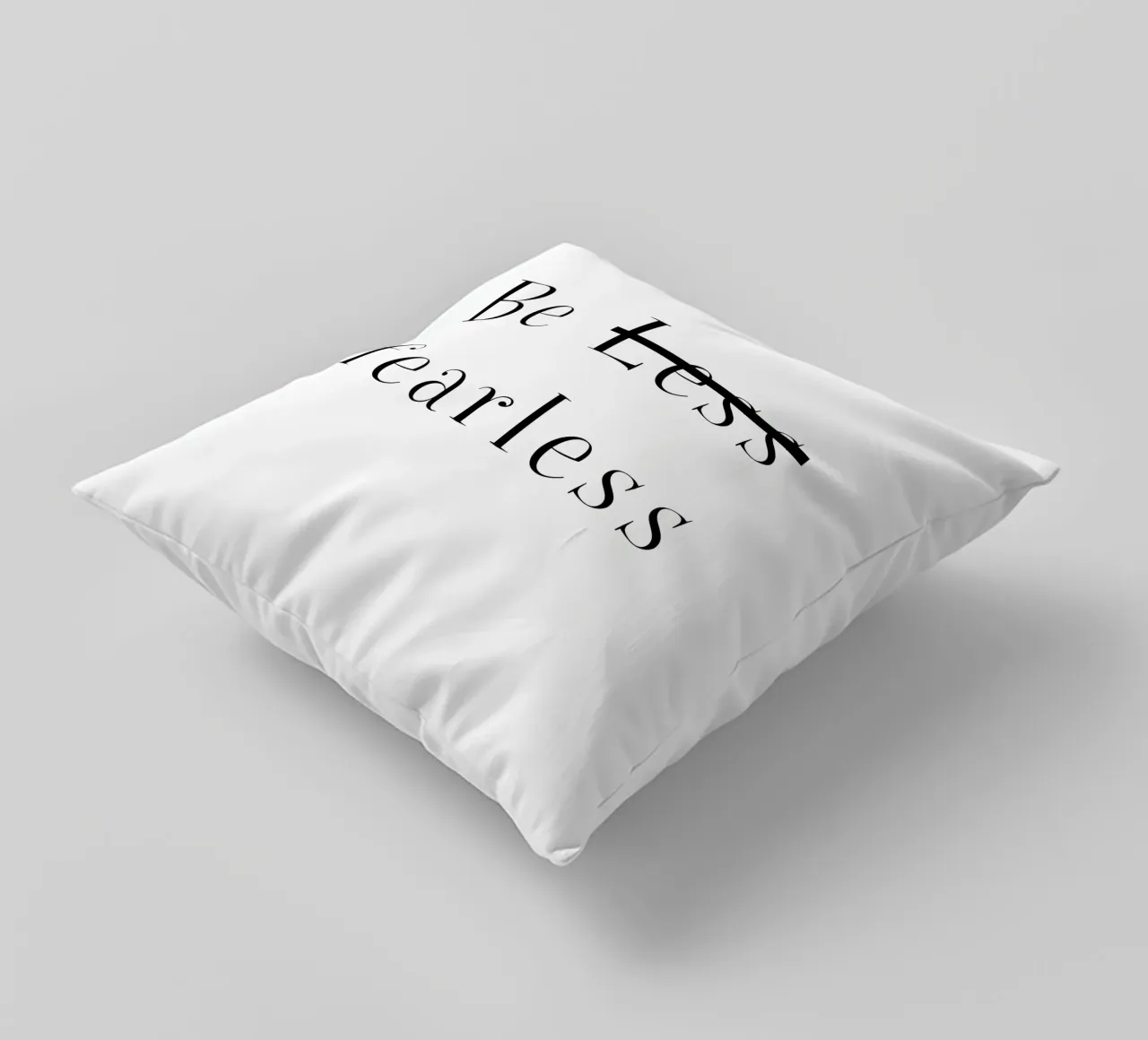 Be Fearless cuscino da PurePeachStudio