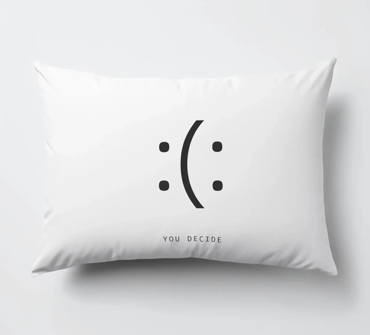:(: cuscino da PurePeachStudio
