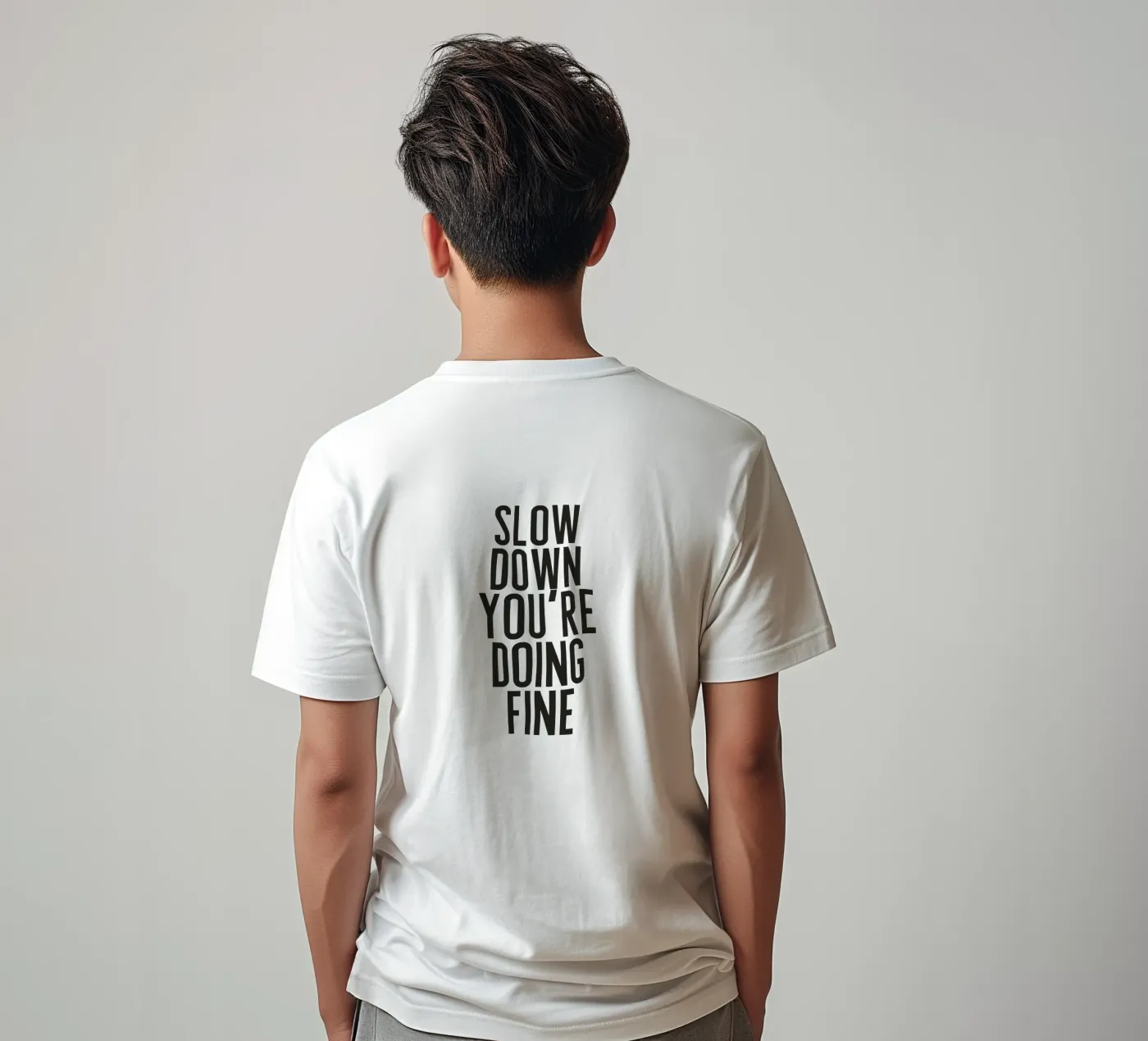 Slow Down t-shirt da PurePeachStudio