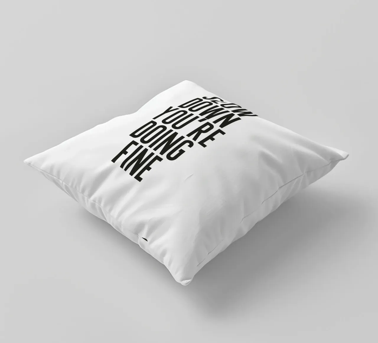 Slow Down cuscino da PurePeachStudio