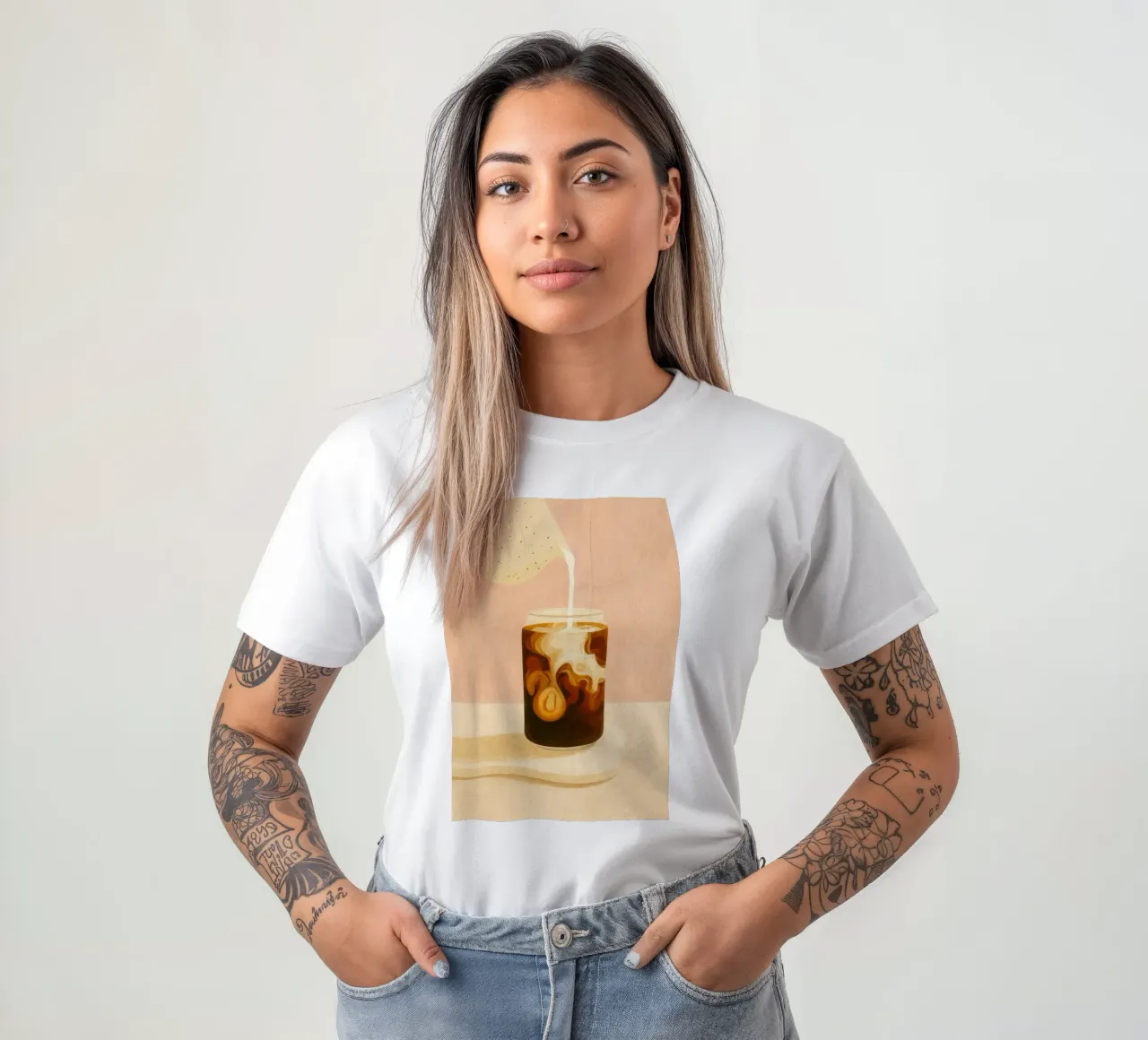 Caffe Latte t-shirt da PurePeachStudio