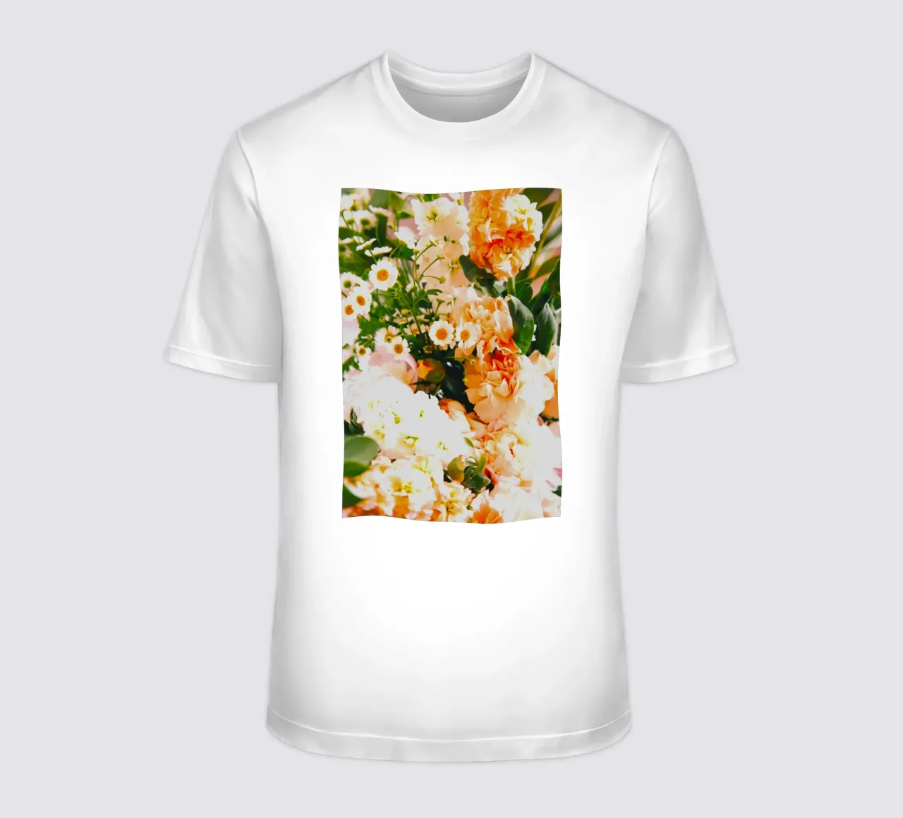 I petali danno colore, diffondono amore t-shirt da Nature's Palette