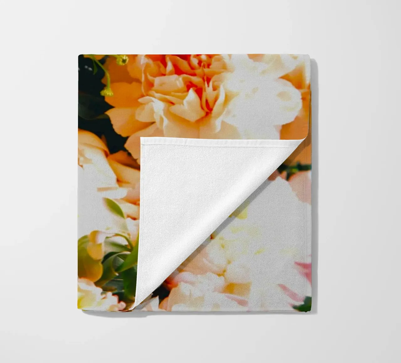 I petali danno colore, diffondono amore telo mare da Nature's Palette