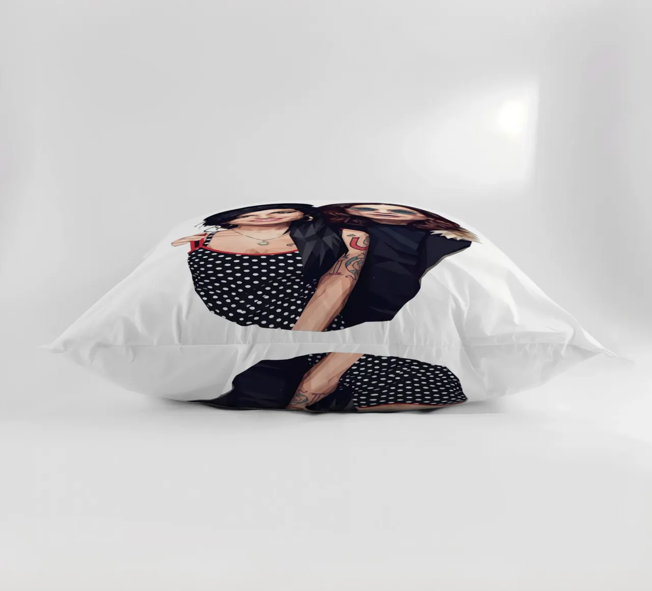 Amy Winehouse e Ozzy Osbourne Low Poly cuscino da Low Profile