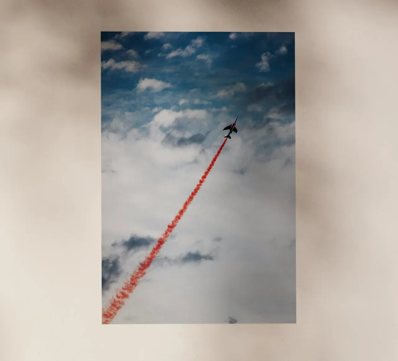 plane smoke red pellicola backlit da feny