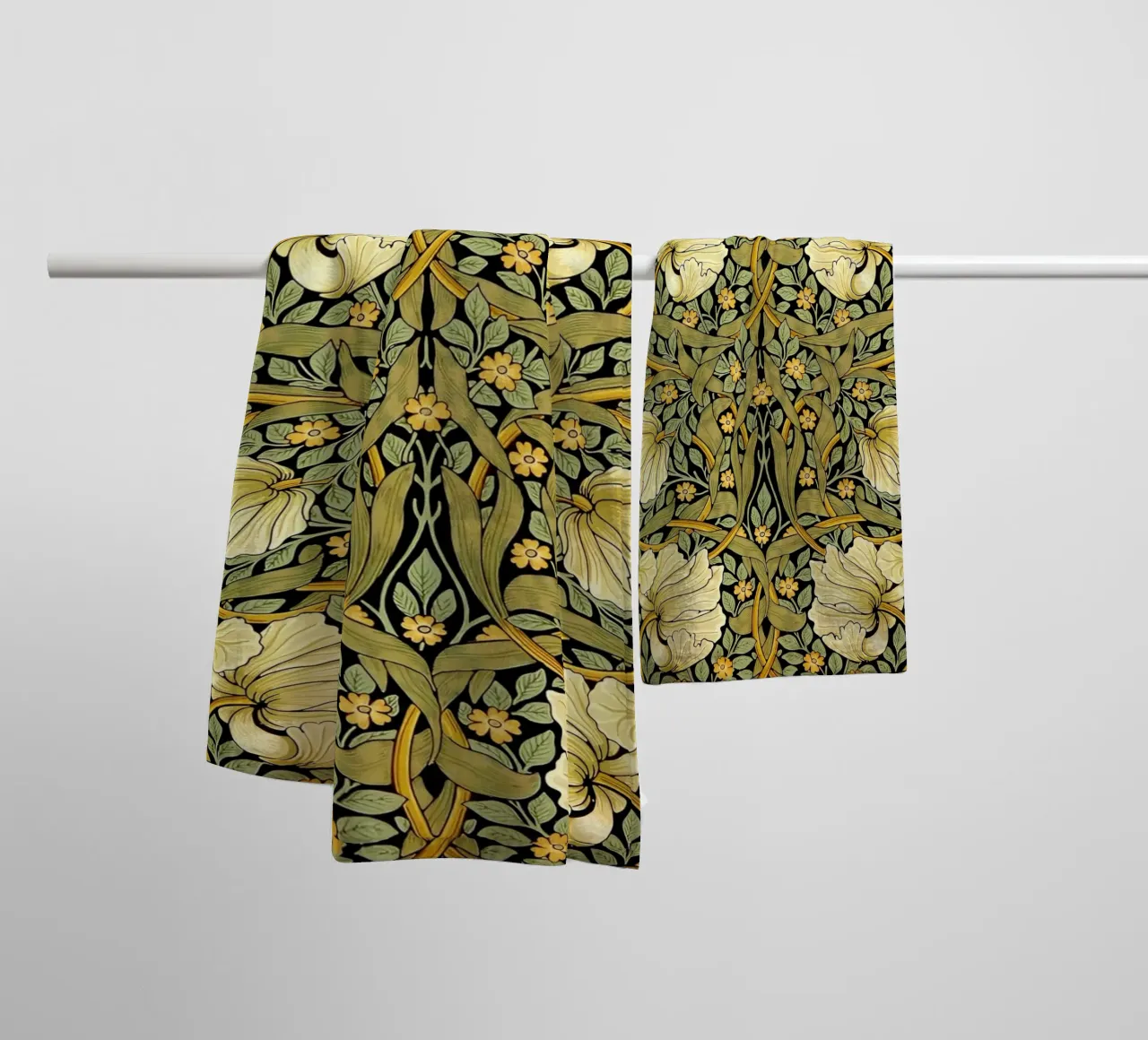William Morris - Pimpernel asciugamano da bagno da William Store