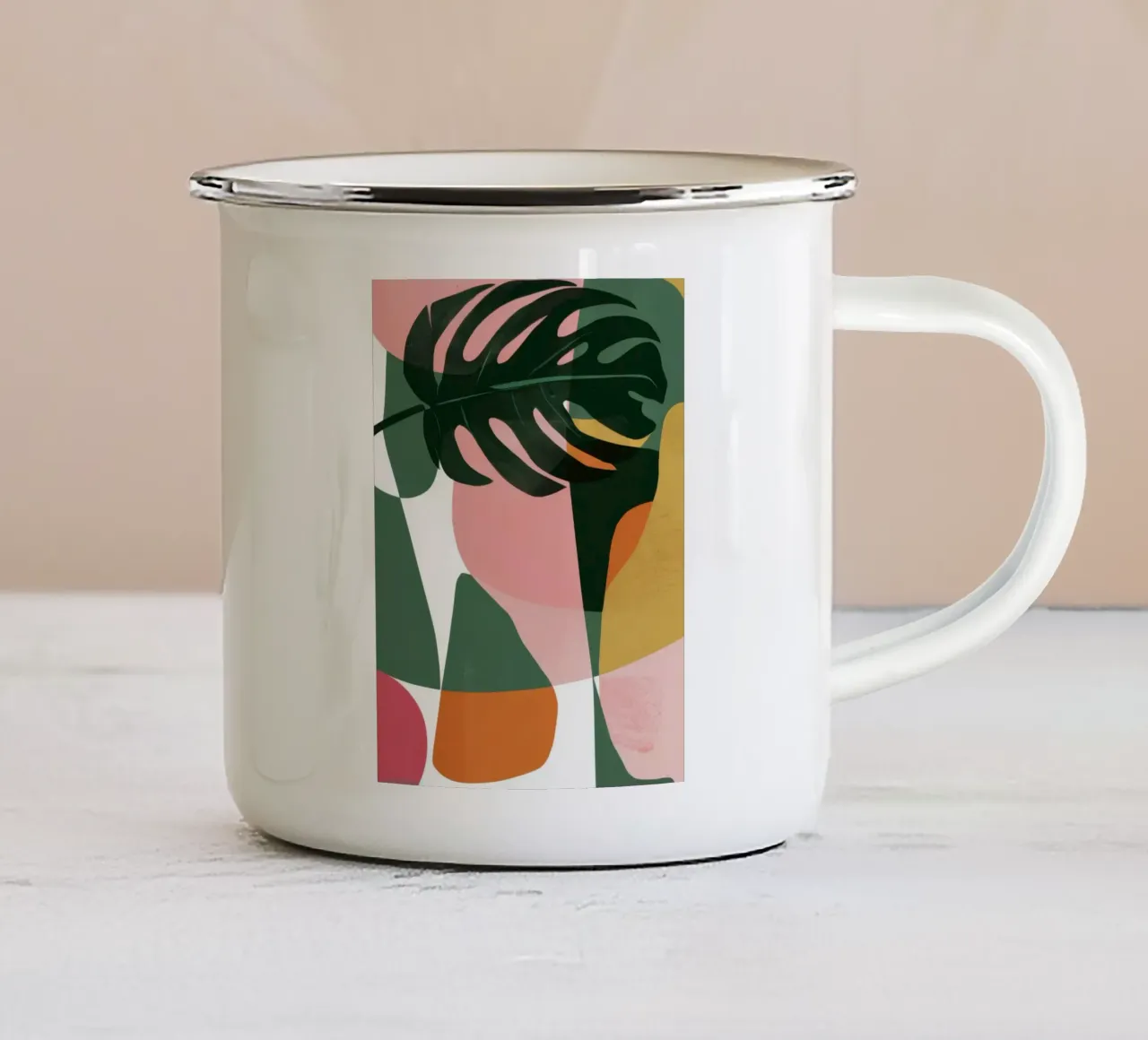 Patchwork di foglie geometriche tazza in smalto da Kala Martir