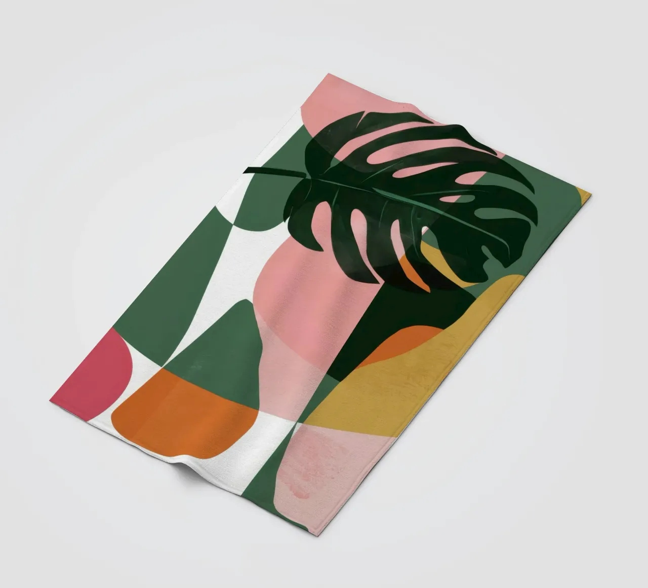 Patchwork di foglie geometriche coperta in pile da Kala Martir