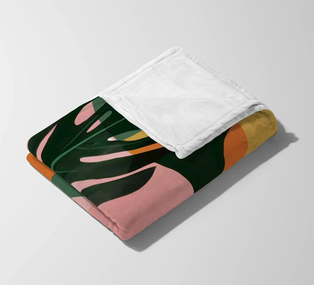 Patchwork di foglie geometriche coperta in pile da Kala Martir
