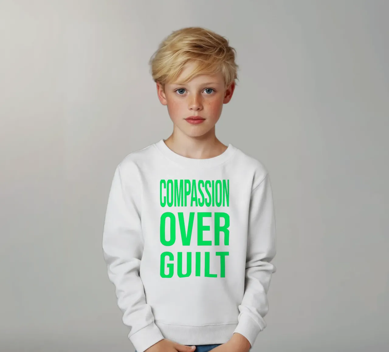OVER Series- bold letters, brave values (5 colors) felpa bambino da OVER SERIES