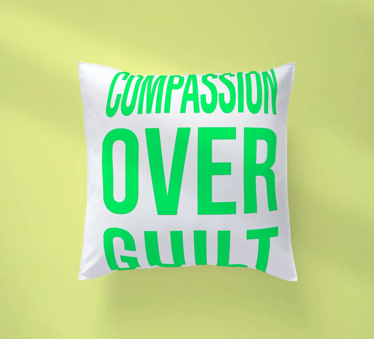 OVER Series- bold letters, brave values (5 colors) cuscino da OVER SERIES