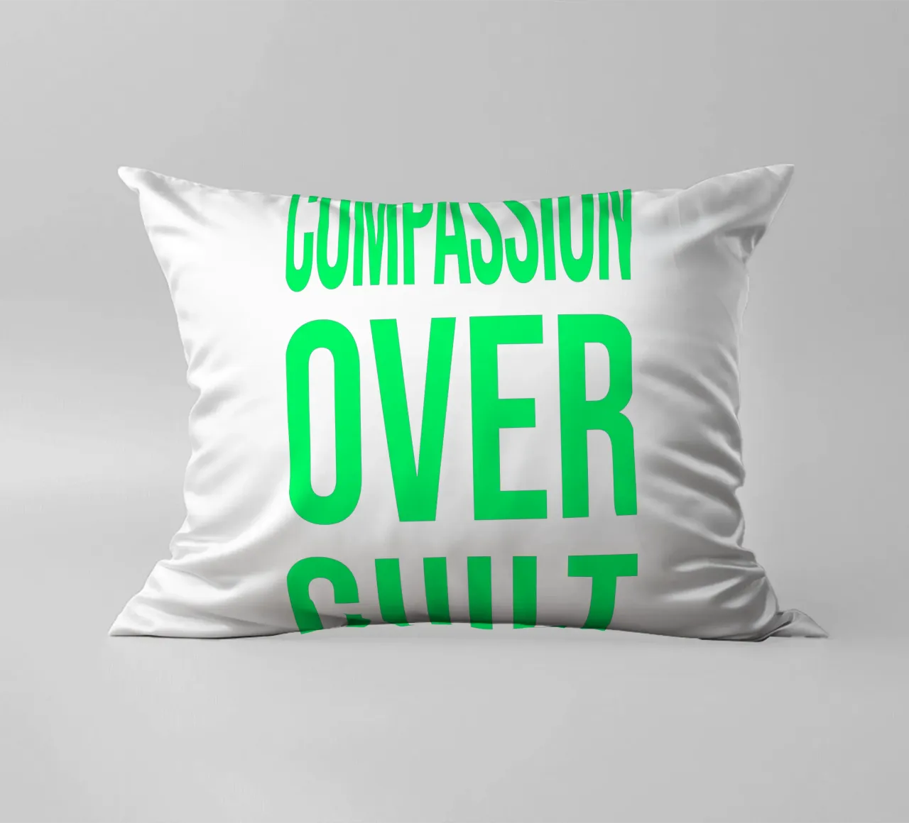 OVER Series- bold letters, brave values (5 colors) cuscino da OVER SERIES