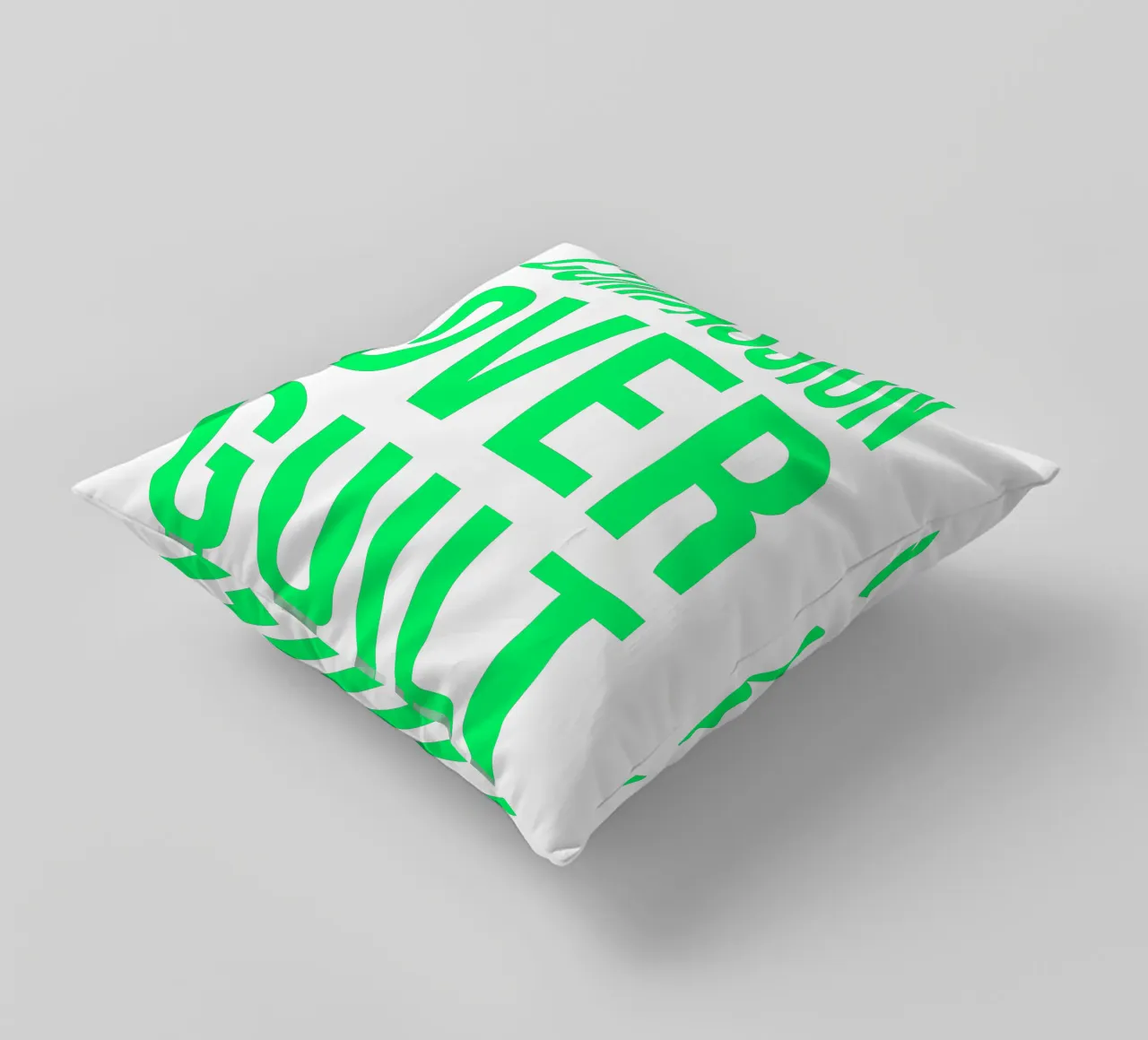 OVER Series- bold letters, brave values (5 colors) cuscino da OVER SERIES