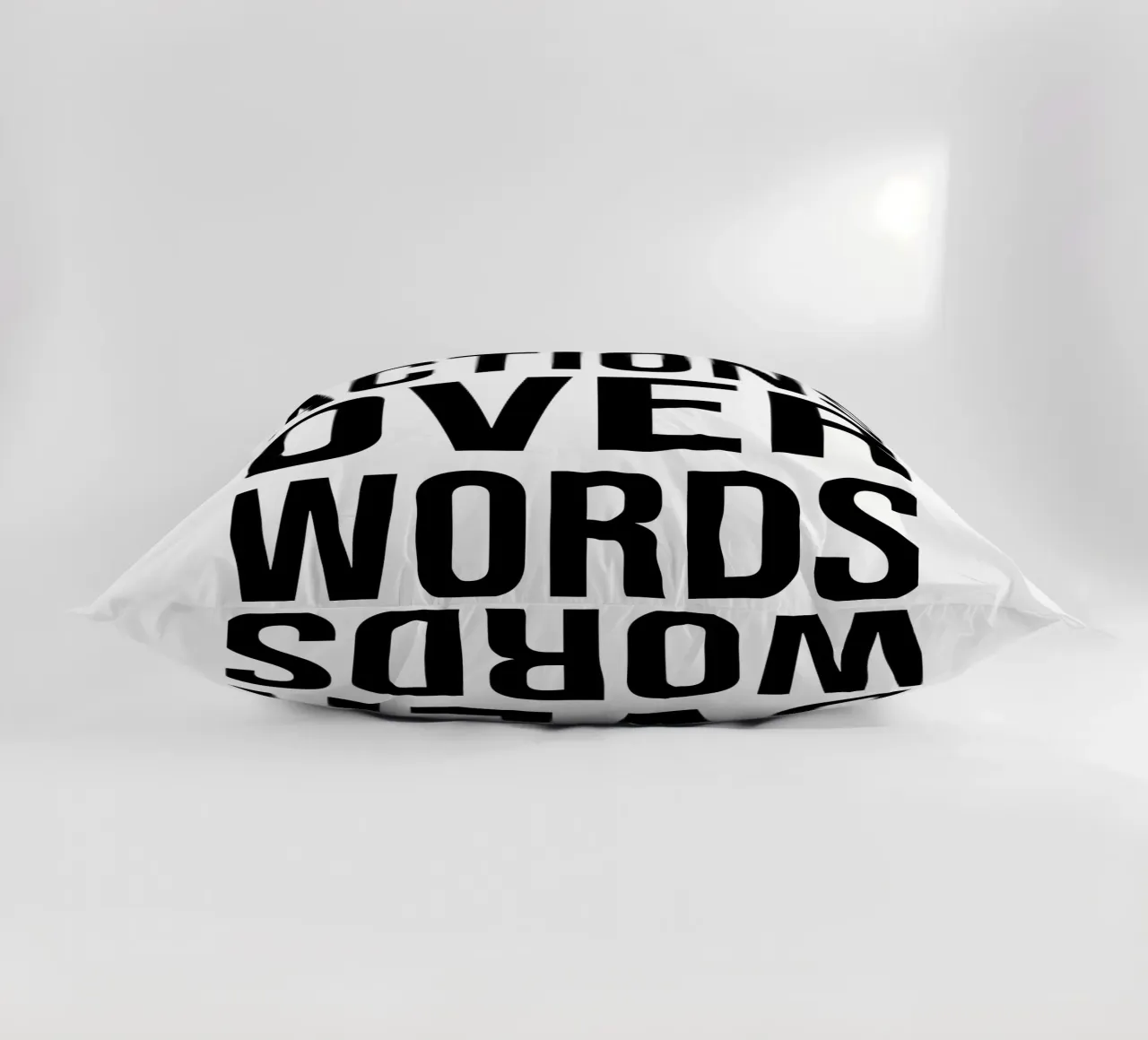 OVER Series- bold letters, brave values (5 colors) cuscino da OVER SERIES