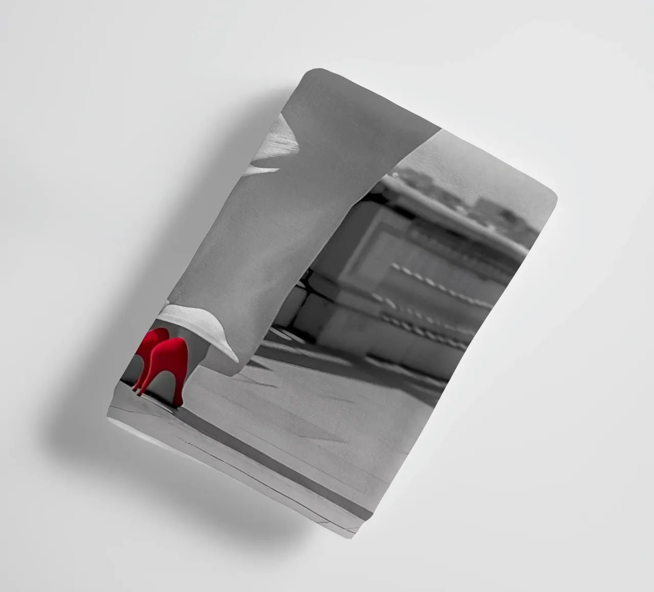 Modisches Statement am Eiffelturm Handtuch von M-Ulrich-Digital Art