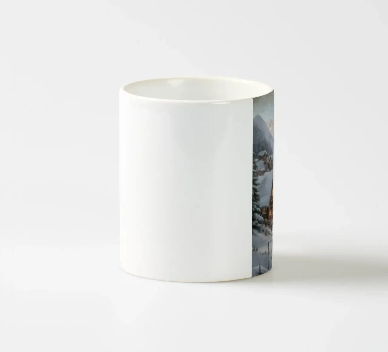 Villaggio invernale di montagna con case e luci innevate tazza in ceramica da Cozy Vibes