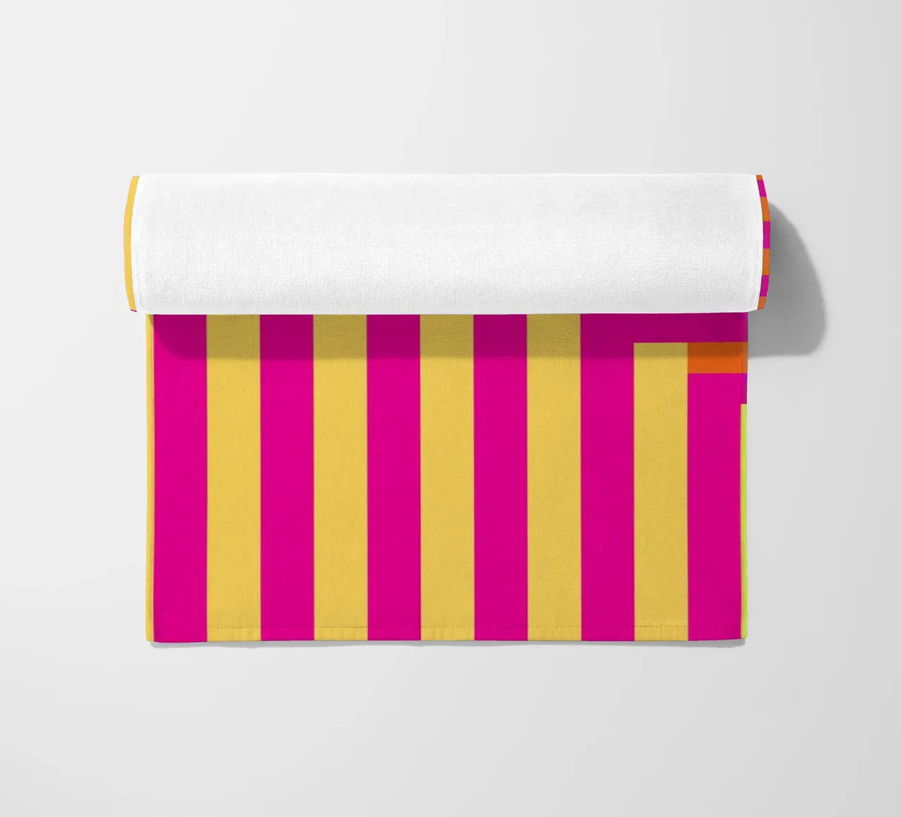 Strisce e colore telo mare da Schuhmann Design