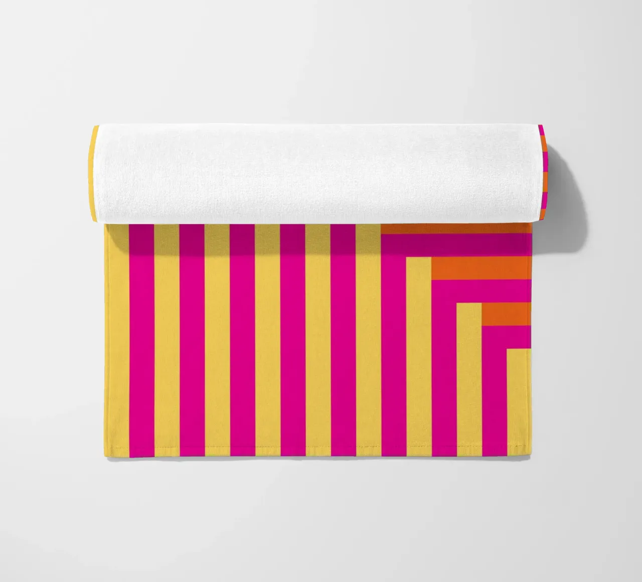 Strisce e colore telo mare da Schuhmann Design