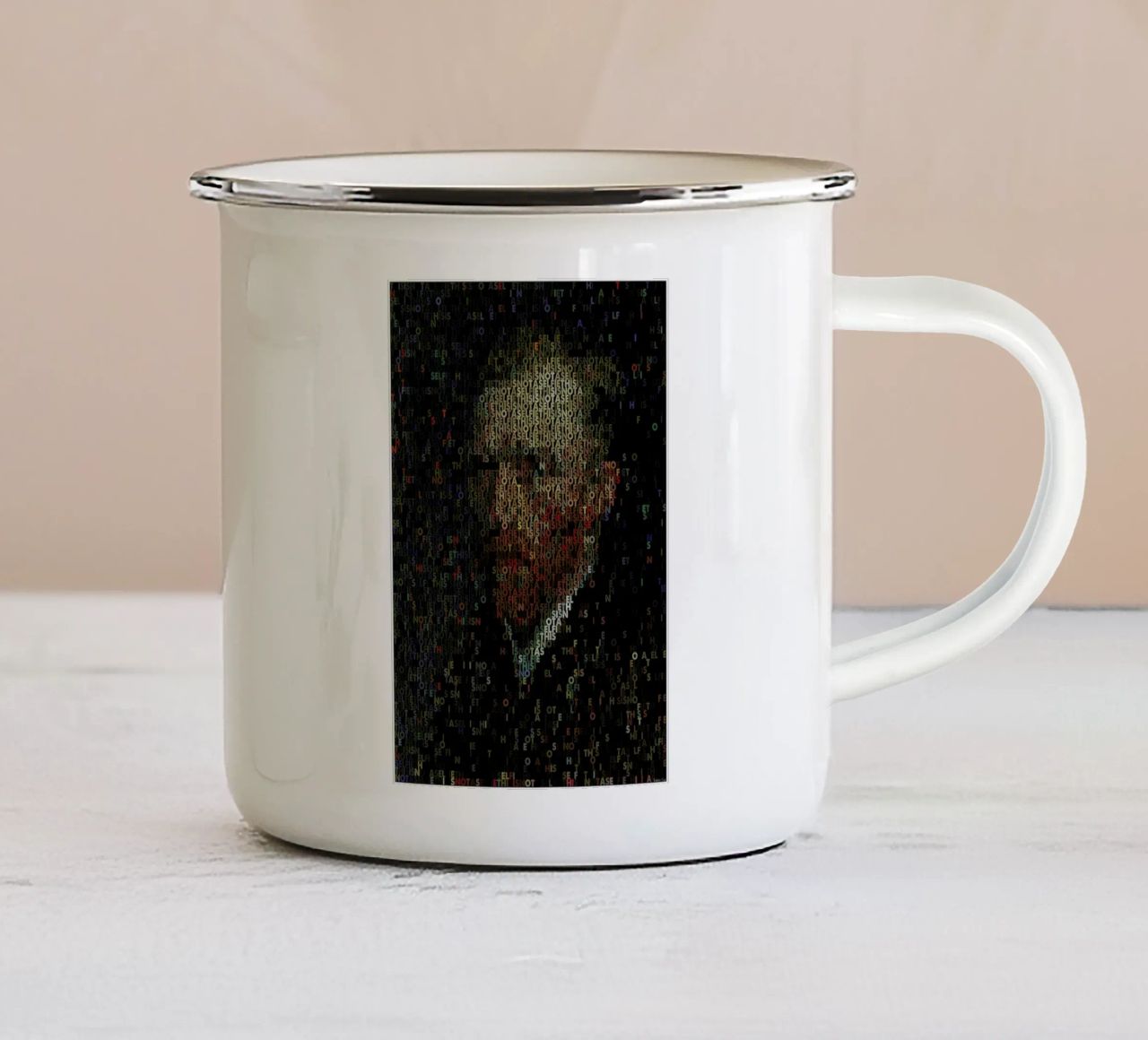 This Is Not A Selfie tazza in smalto da Robotic Ewe