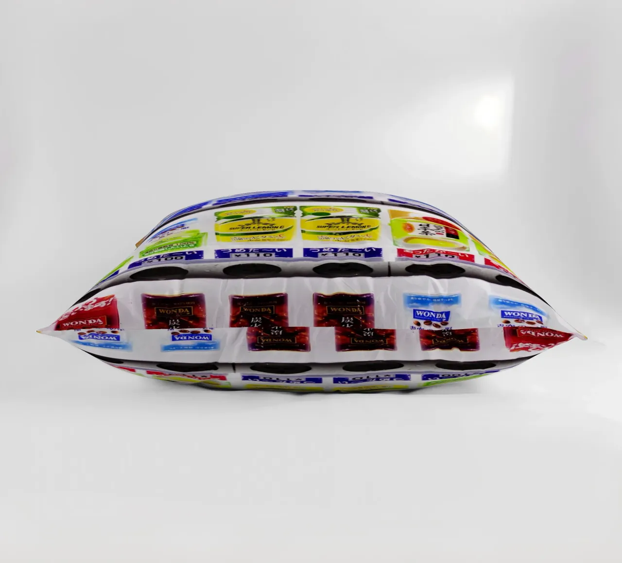distributore automatico in Giappone cuscino da Simon Koy