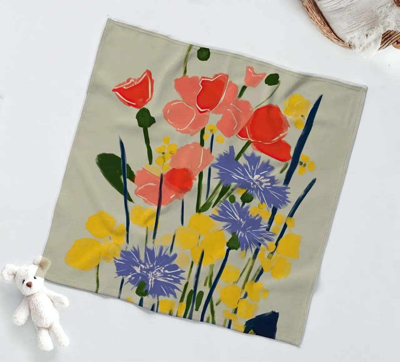 Soft Poppies, Cornflower Whisper coperta in pile da Amelie Rose