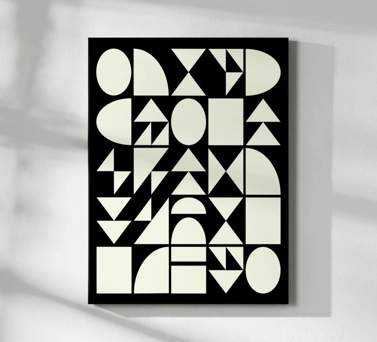Forme geometriche in bianco e nero plexiglass da Courtney