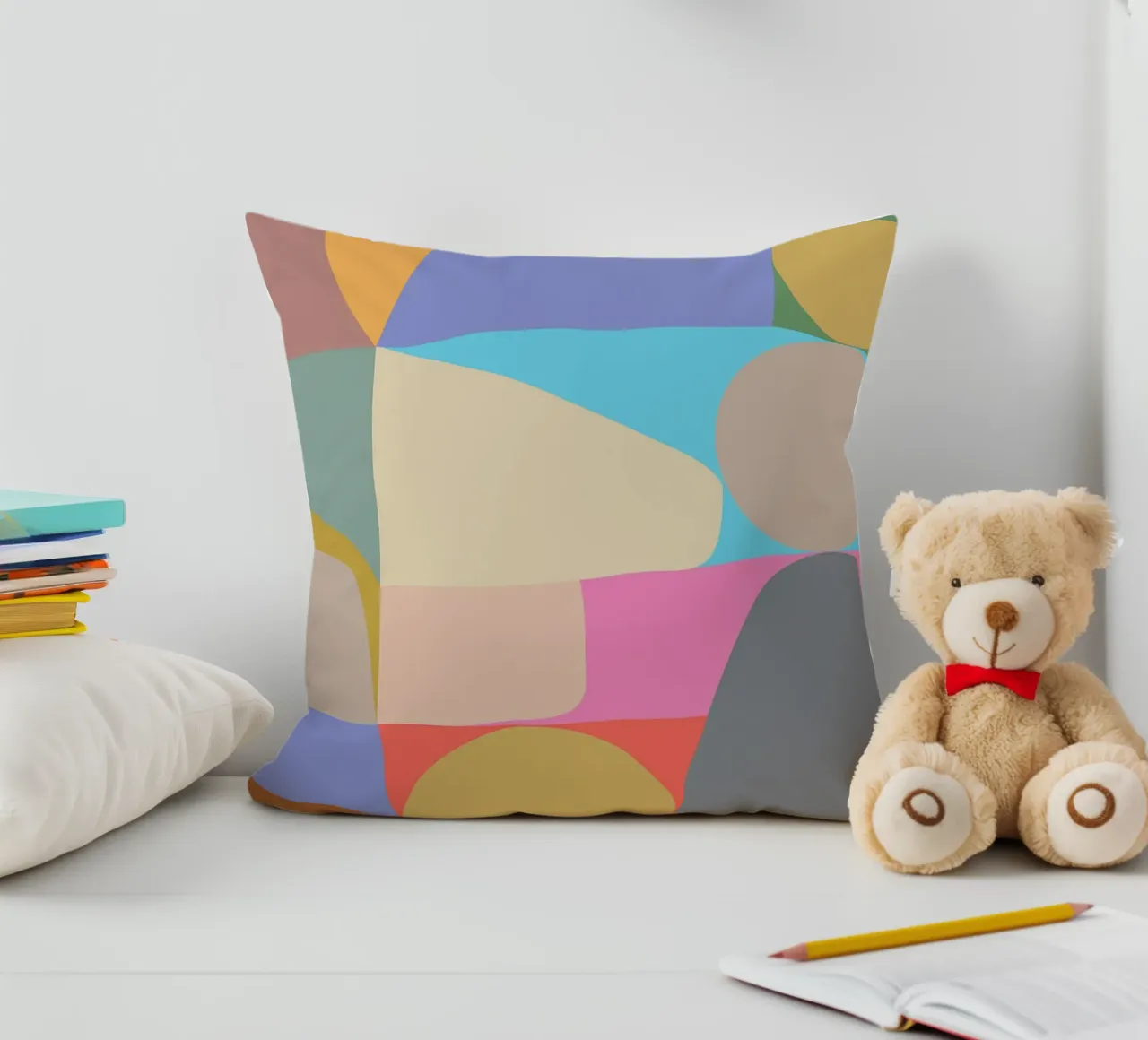 Composizione colorata di forme geometriche astratte cuscino da Courtney