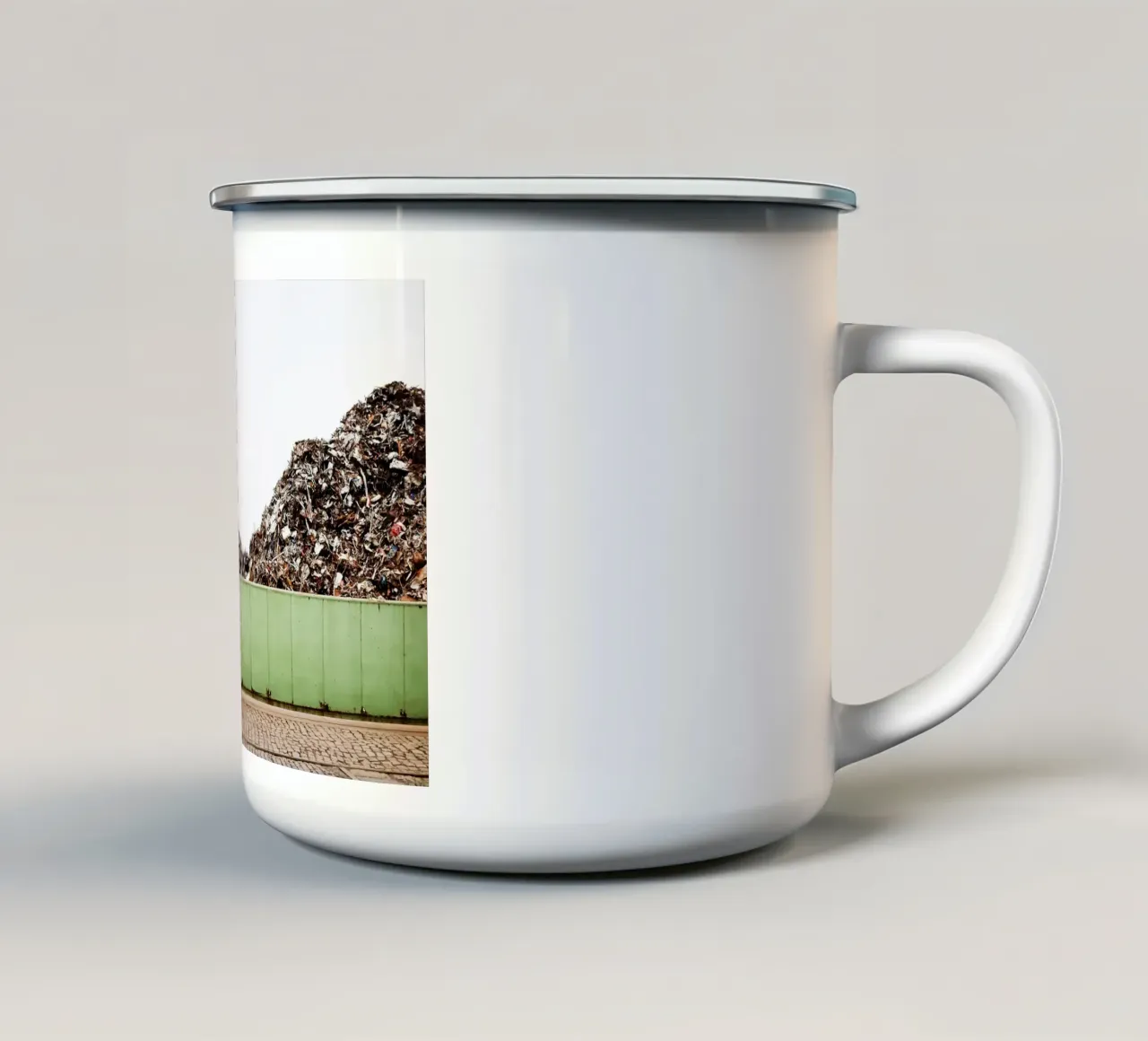 Rottamazione ad Amburgo tazza in smalto da Simon Koy