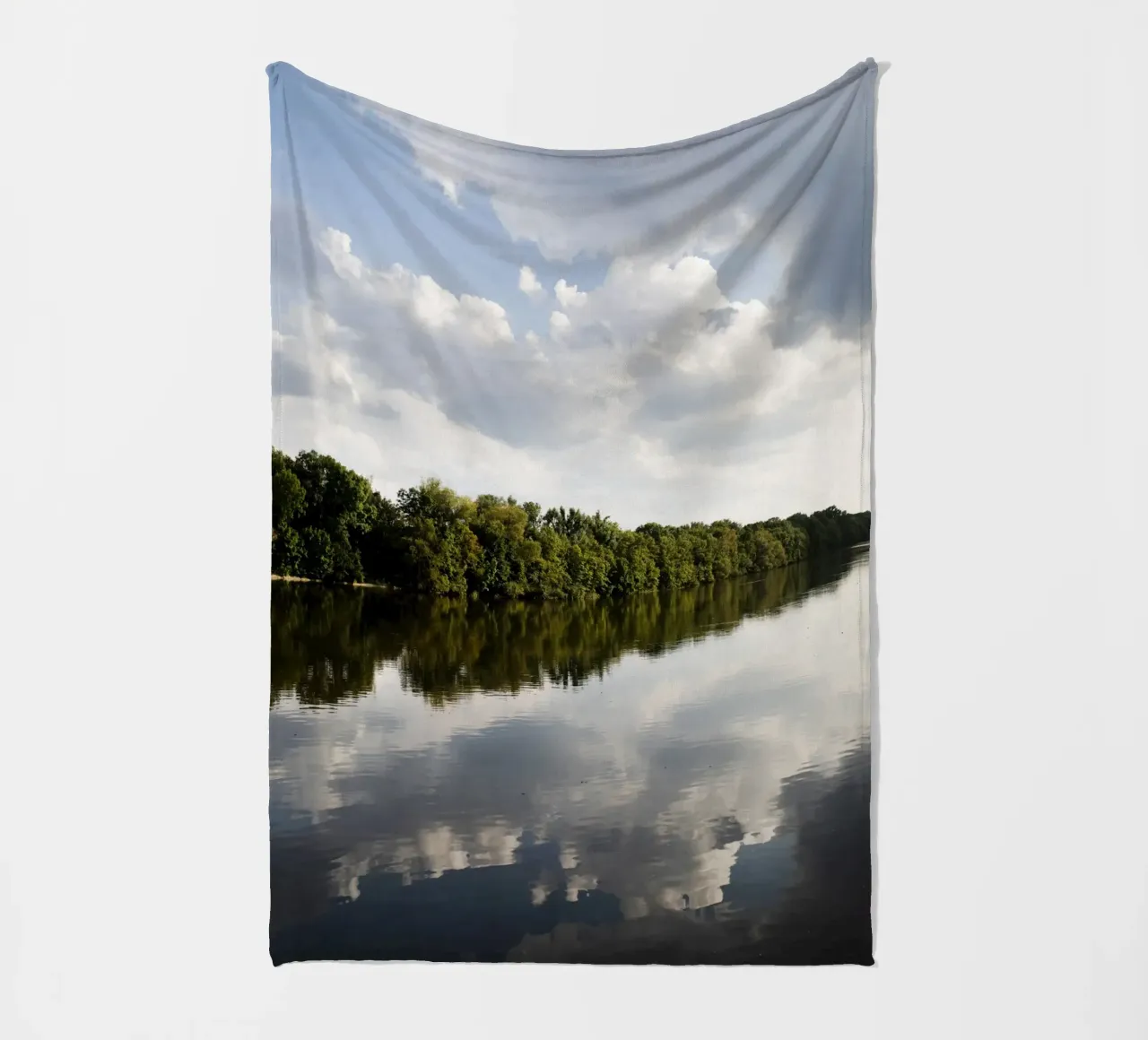 Riflessione sull'Isar coperta in pile da Simon Koy